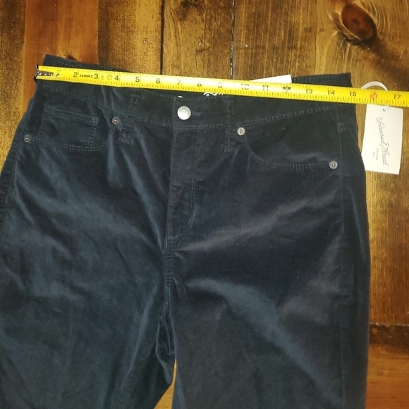 Black velvet high rise skinny pants Universal Thread Size 10 NEW - Picture 5 of 11